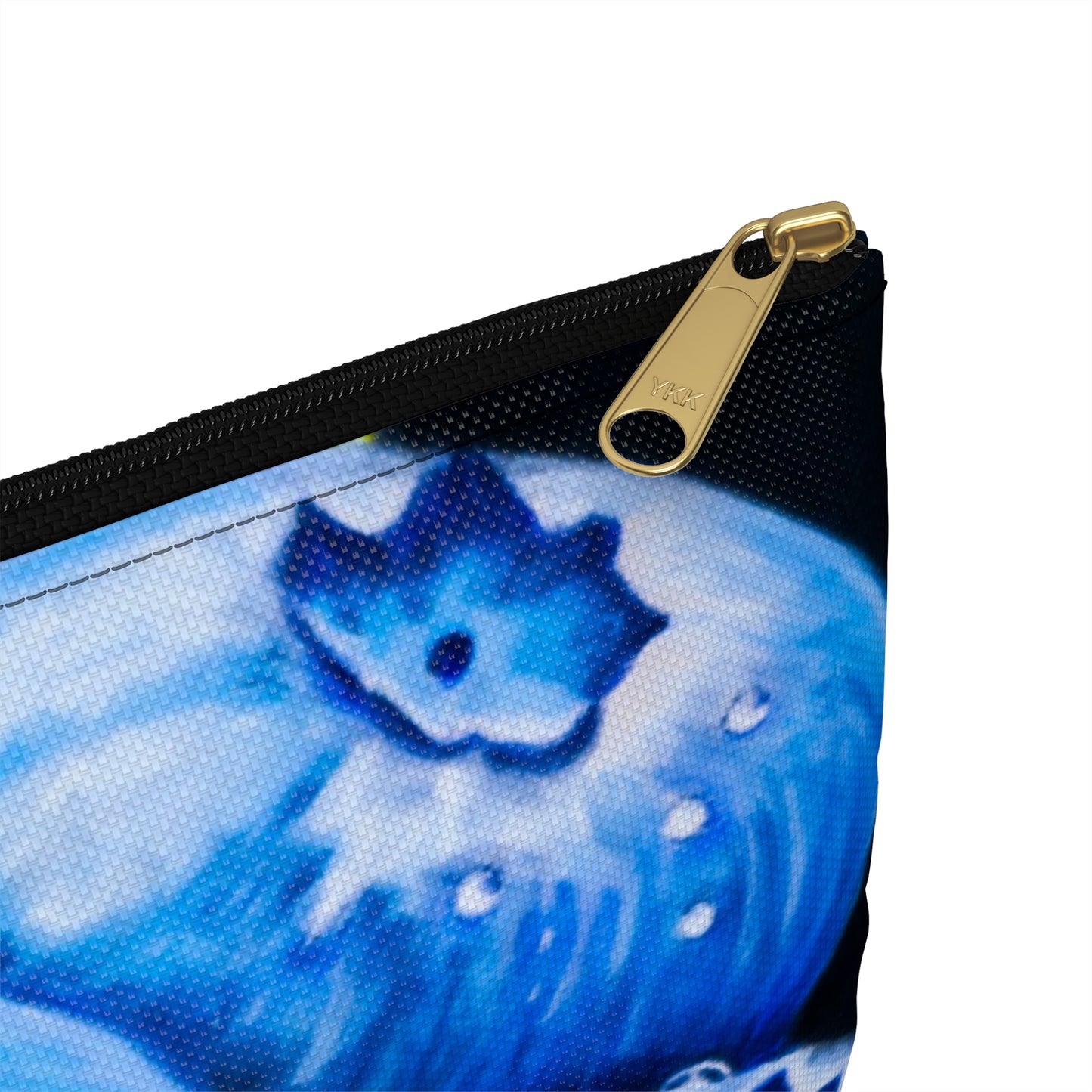 Blueberry Bliss - Berry Artwork with Dew Drops, Accessory Pouch, Colorful Zippered Bag, Artistic Clutch