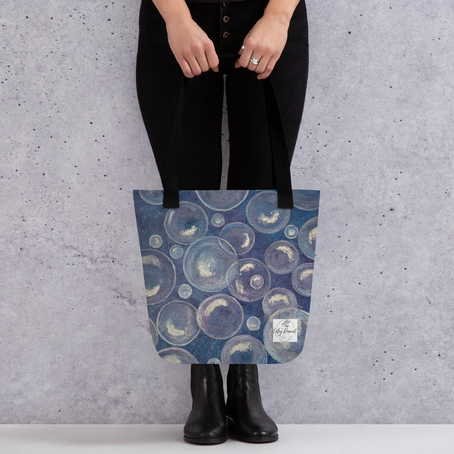 Tote bag - Tranquil Reflections: Blue and White Reflective Bubble Design