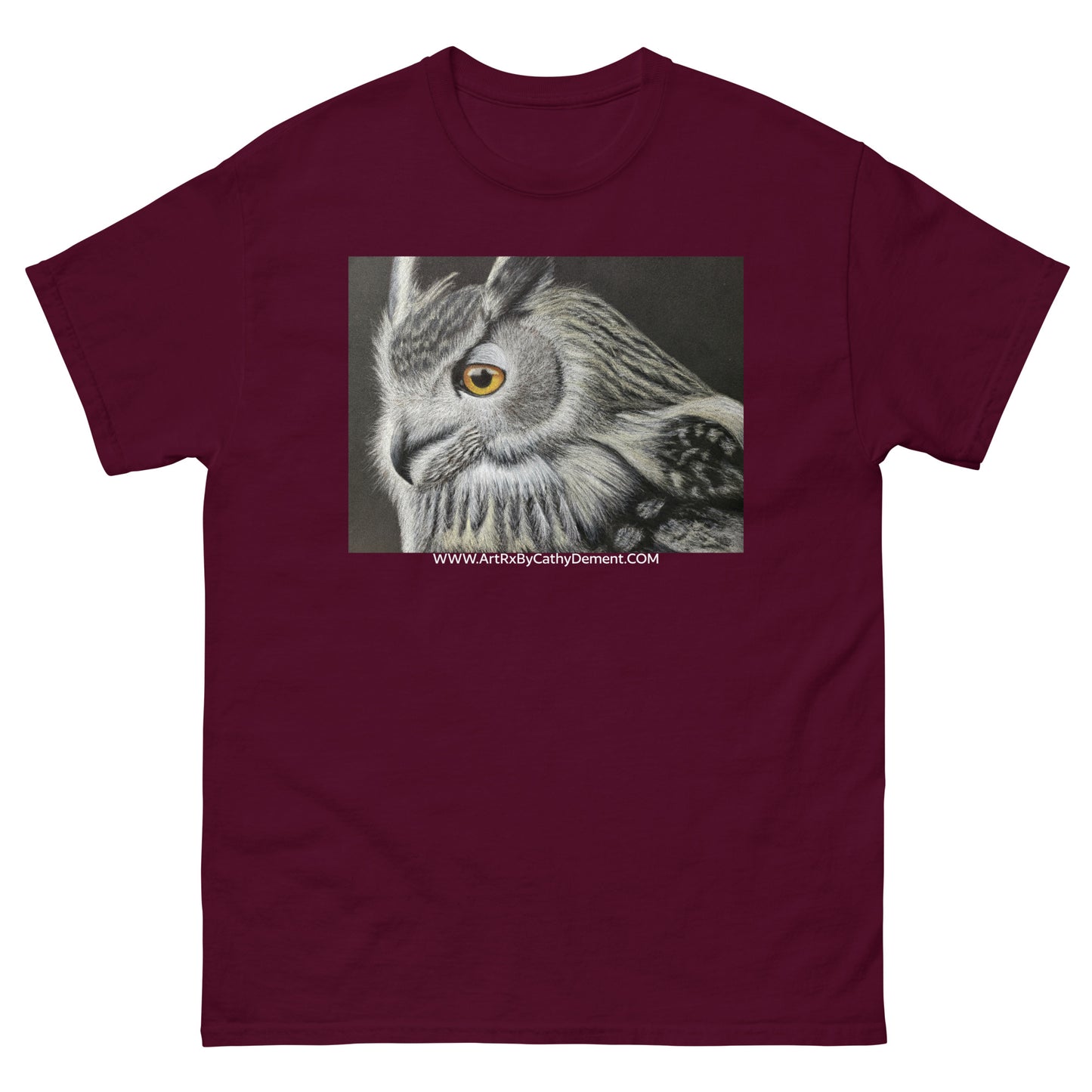 Owl Serenity: Owl in Tree Design Men's classic tee