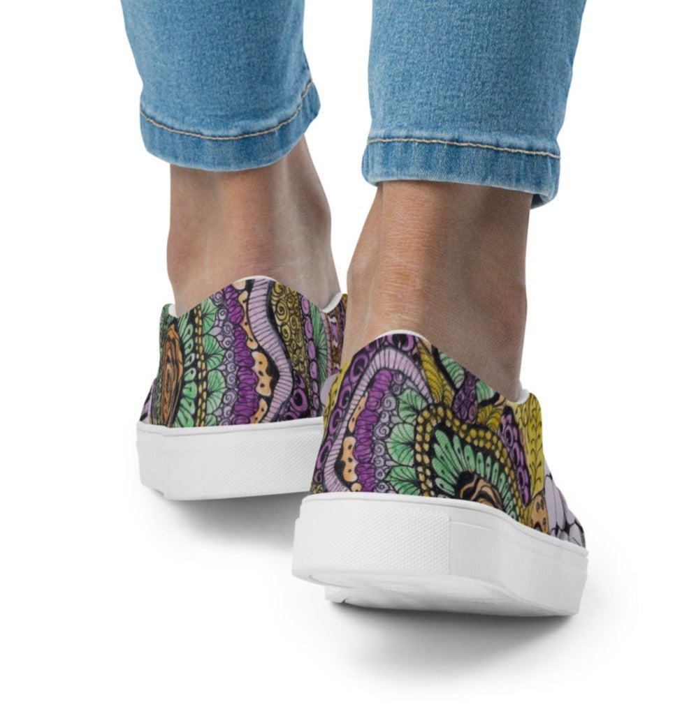 Women’s Slip-on Canvas Shoes: Zen Floral Bliss Zentangle Artwork Design